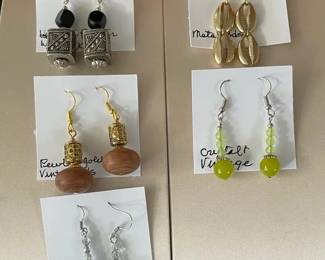 BBS049 - Myrna Lee Chang Assortment Of Vintage Earrings
