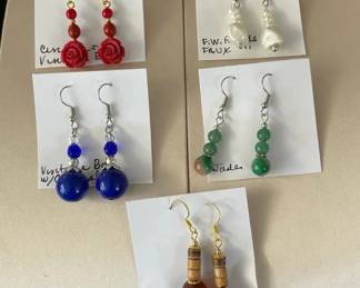 BBS045 - Myrna Lee Chang Red Rose & Other Assorted Vintage Earrings