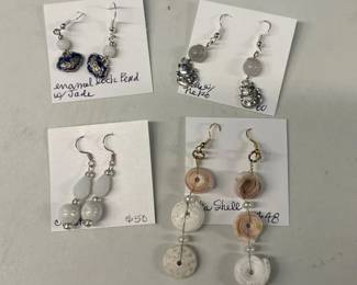 BBS134 - Myrna Lee Chang Lucky Neko & Other Assorted Vintage Earrings