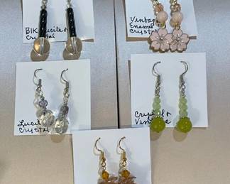 BBS060 - Myrna Lee Chang Assorted Vintage Earrings