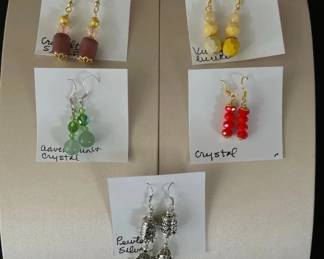 BBS034 - Myrna Lee Chang Vegas Lucky Frog & Other Assorted Earrings