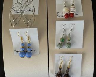 BBS027 - Myrna Lee Chang Assorted Vintage Earrings