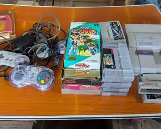 BBS529 - Super Nintendo Entertainment System Lot
