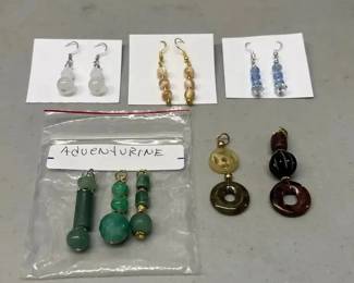 BBS196 - Assorted Myrna Lee Chang Earrings + Pendants