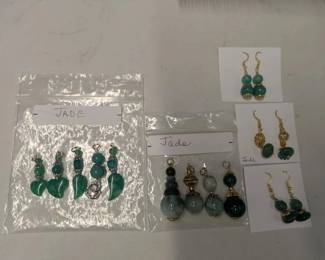 BBS166 - Myrna Lee Chang Jade Collection Of Earrings And Pendants