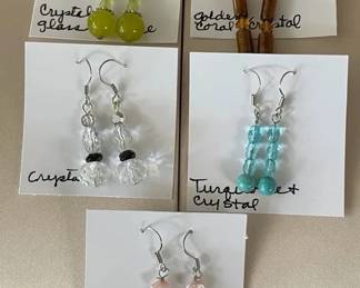 BBS107 - Myrna Lee Chang Assorted Vintage Earrings