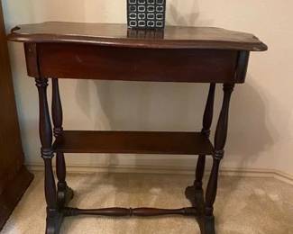 Antique Parlor Table, Scalloped Edge, 27"W x 16"D x 27"H