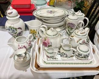 Port Meirion Botanic Garden, Large Variety of Serving Pieces