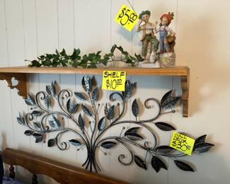 Wall Shelf - Wall Treatment - Statues