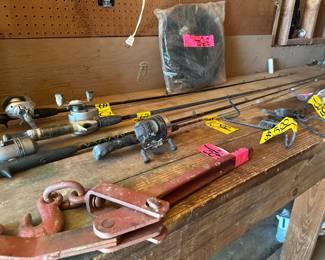 Fishing poles - Minnow Wire Holder - Tools