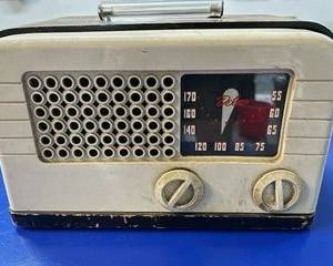 es small radio
