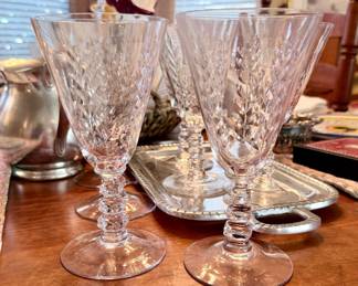 Nice Stemware / lg set
