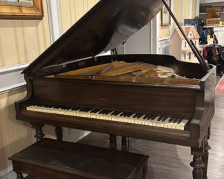 Baldwin Baby Grand Piano with Bench