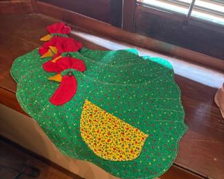 Cute handcrafter chicken placemat/hotpad set