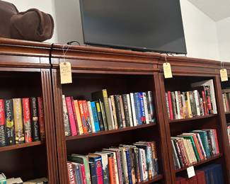 smart Samsung flatscreen T.V. BOOKSHELVES ARE FOR SALE