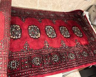 Pakistani Bokara wool rug 2.3 x 4