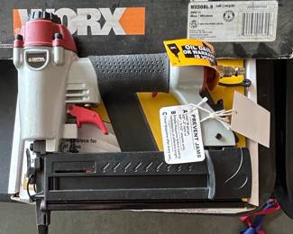 Central Pneumatic 18-Gauge Stapler