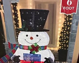 Member's Mark 6-Foot Pre-Lit Twinkling Snowman