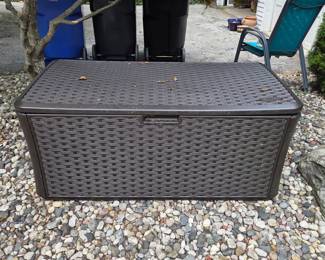 Heavy duty plastic outdoor storage box