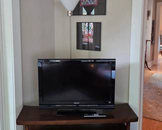 Sony TV & TV Stand