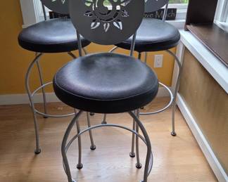 Unique Metal Bar Stools