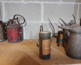 Oil cans