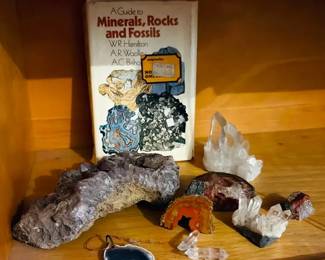 Geodes Guide To Minerals, Rocks And Fossils