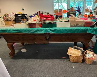 Pool table