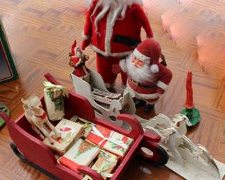 Santa Sleighs, Santa, Reindeer