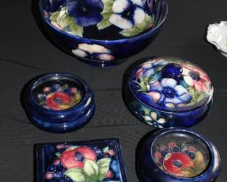 Early Training Born in 1872, William Moorcroft worked at the Flaxman Art Tile works of J. W. Wade