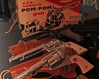 Toy Military  Western Items