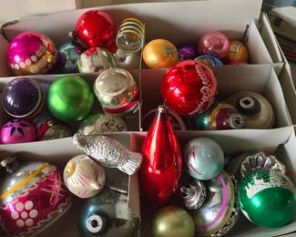 Vintage Christmas Bulbs Ornaments