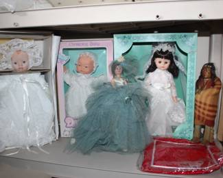 Madame Alexander Bride, Skookum Dolls, Danbury Mint Emily