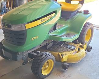 John Deere X Riding Lawn Tractor