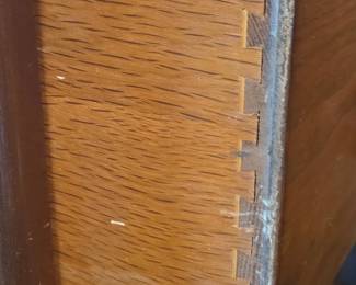 Broyhill Emphasis Drawer Chest