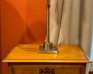Cushman colonial bedroom set four pieces nightstand