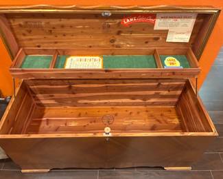 Lane cedar chest