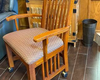 Thomasville Mission style armchair with casters
