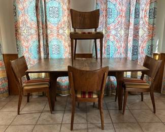 MCM Haywood Wakefield stingray four dining chairs and table
