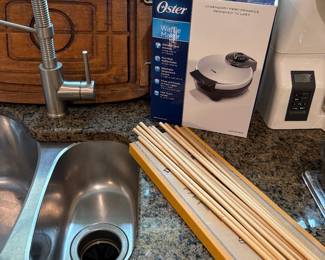 Waffle maker, cutting board and skewers