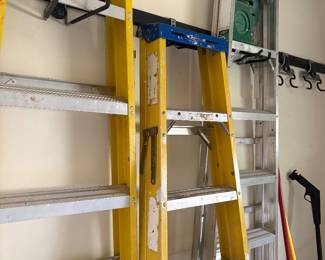 Heavy duty Fiberglass stepladders and aluminum ladder