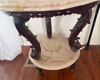 Small marble table ( 1 of 2 small ones)