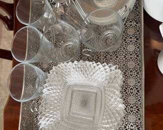 Glass dishes and tea cups