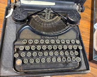 Vintage typewriter. There are 2