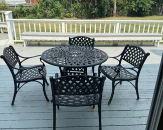 Beautiful patio set 