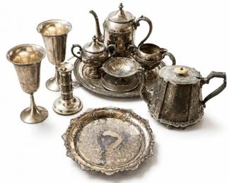 184 VintageSilverplateTeaServiceServingTrayCollection