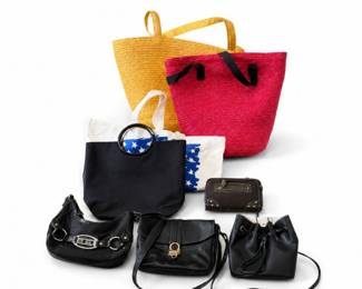 122 VintageHandbagPurseLotLeatherStrawMixedCollection