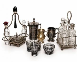 149 VintageSilverplateCrystalVanityBarwareCollection