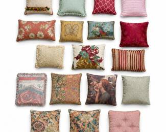 144 LargeDecorativeThrowPillowCollectionMixedDesignsLot