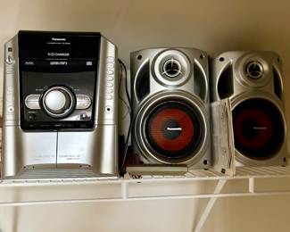 Panasonic five CD changer with 2 speakers